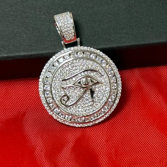 Eye of Horus Pendant – 925 Sterling Silver – AAA Cubic Zirconia – Brand New - Picture 1 of 3